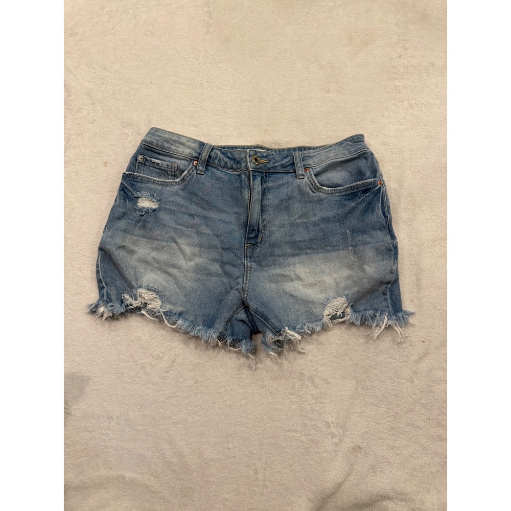YMI Jeans USA Distressed Denim Shorts Light Wash Frayed Hem Size 11/30 S307199